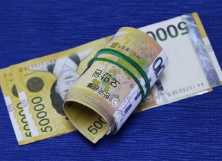 Kredyt gotówkowy czy chwilówka? Która oferta będzie dla Ciebie lepsza?