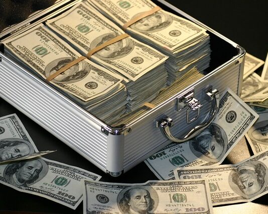 Ile zarabia trener mentalny?