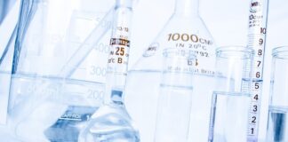 Na co dzieli się chemia?