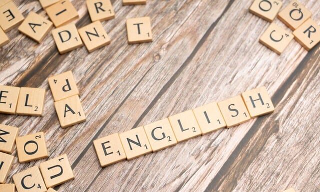 Co grozi za posługiwanie się fałszywym dyplomem?