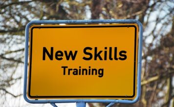 Co to są szkolenia miękkie i twarde?