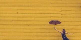 Ile trzeba mieć na życie w Polsce?