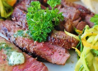 Co jest głównym celem ataku DoS?