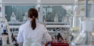 Czego uczy się na chemii?