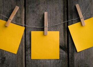 Jak odłożyć pieniądze z wypłaty?