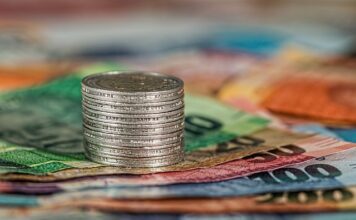 Czym są koszty w projekcie?