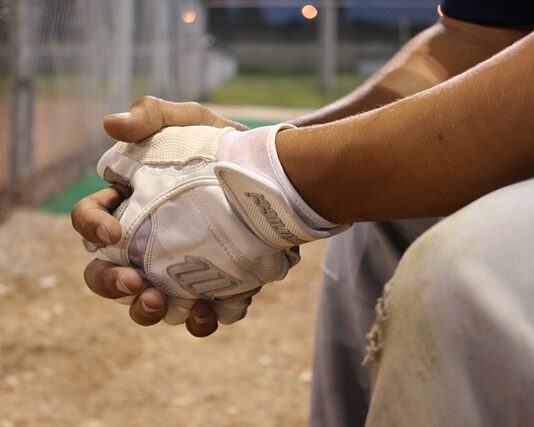 Jak zastąpić słowo nauczyciel?